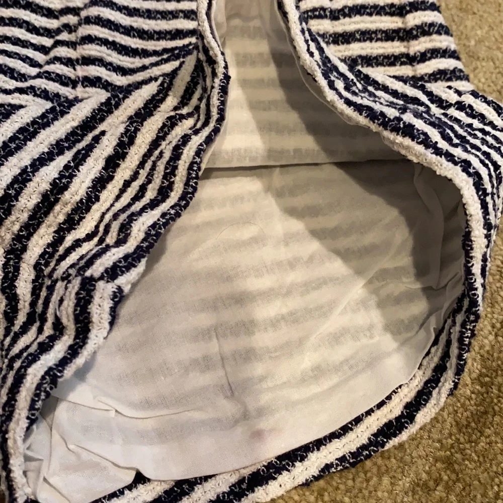 GAP features metal